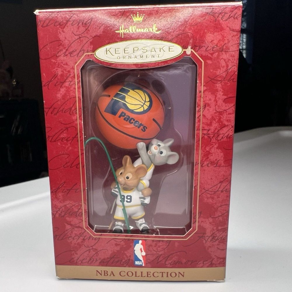 Hallmark Keepsake Ornament INDIANA PACERS NBA COLLECTION BASKETBALL 1999 in box